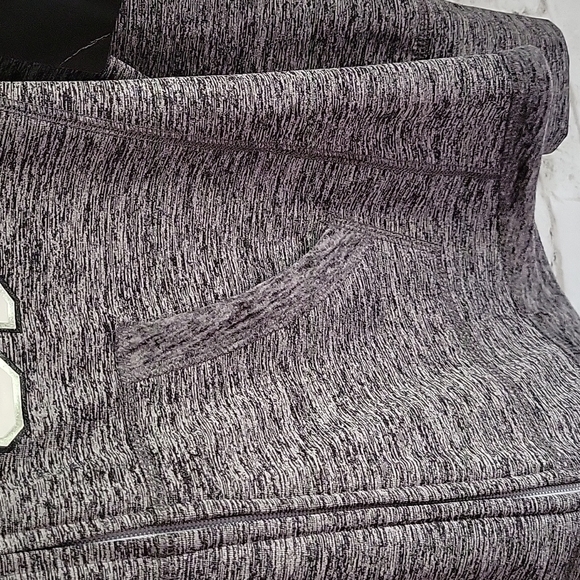 Las Vegas Raiders, NFL Team Apparel, Women's Full-Zip Jacket, Size Small. - Picture 8 of 10